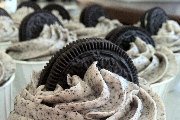Cookies and Cream Cupcakes
